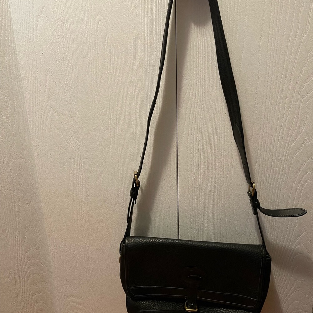 Dooney & Bourke Shoulder Bag